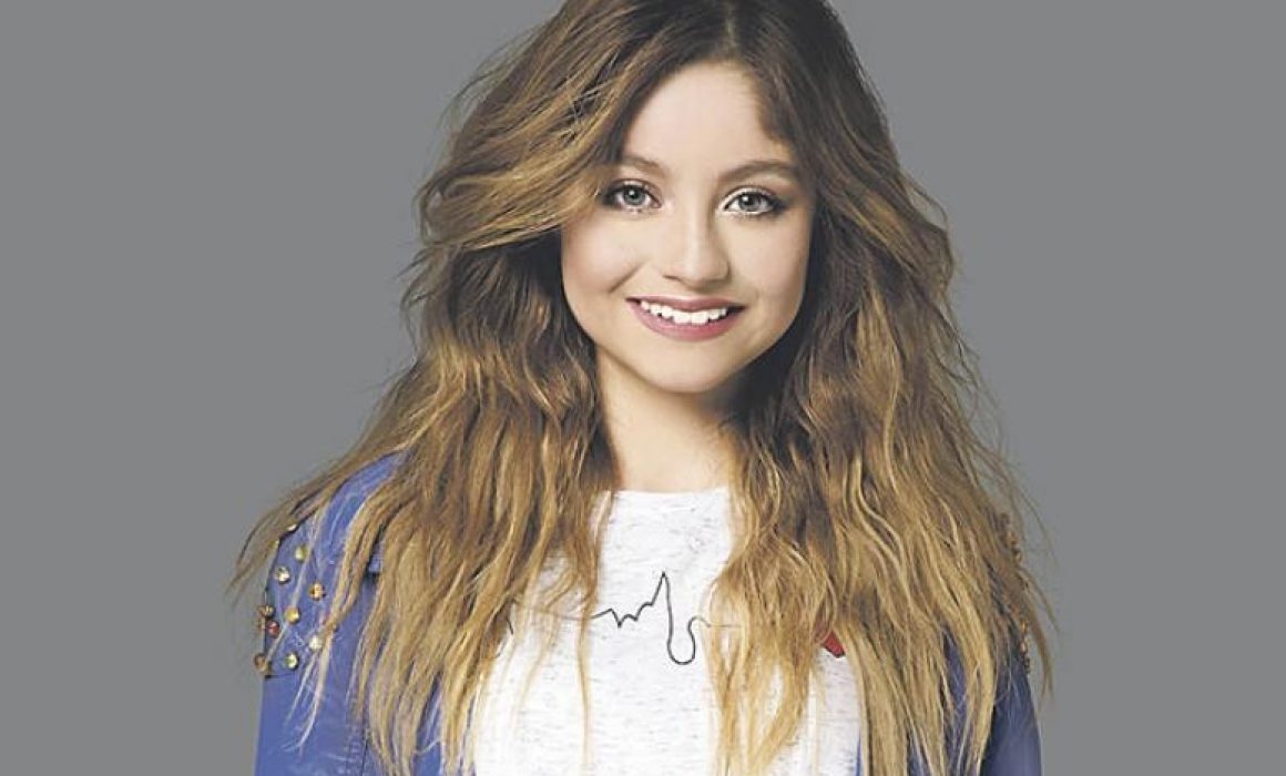 Karol Sevilla a la conquista de los tapatíos