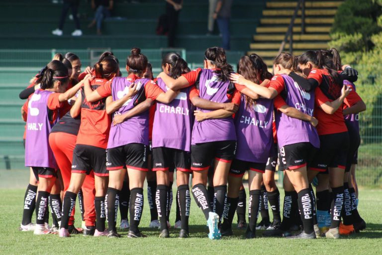 Revelan calendario de Chivas y Atlas Femenil