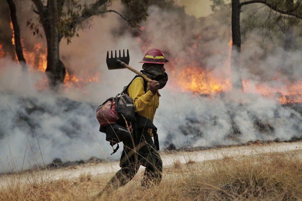 Quien paga a los bomberos