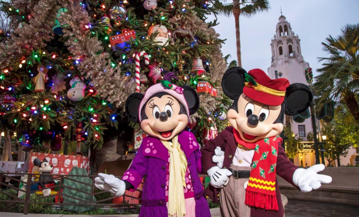 Disneyland Resort celebra la Navidad