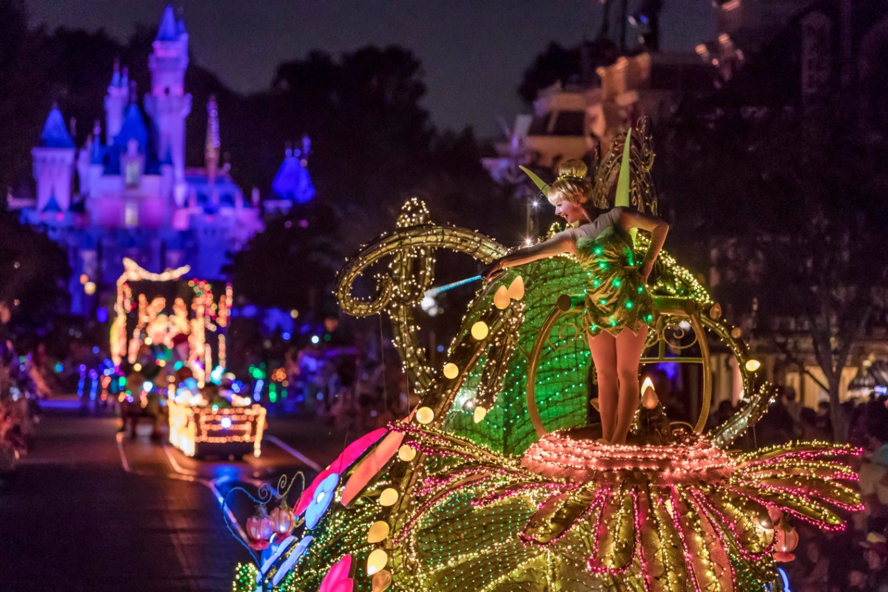 La imagen tiene un atributo ALT vacío; su nombre de archivo es Disney-3.jpg