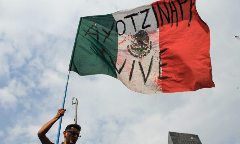 Caso Ayotzinapa sigue abierto, falta extraditar a Zerón: Presidente