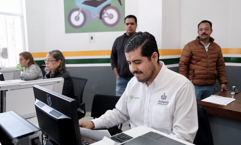 Suspenden trámite de licencias de conducir en todo Jalisco