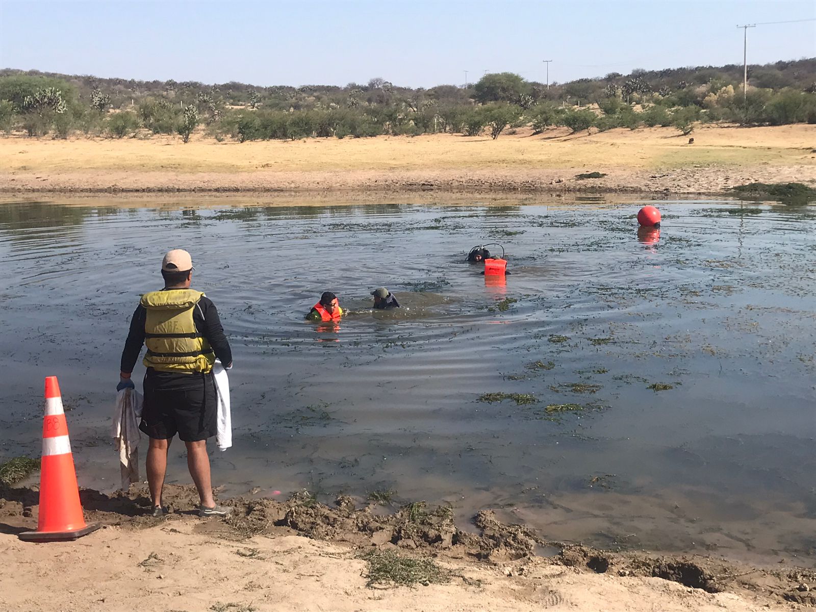 Hallan Los Cuerpos De Personas Ahogadas En Presa Uni N De San Antonio