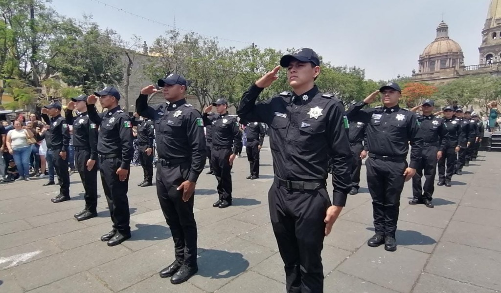 Cuenta la Policía de Guadalajara con 101 nuevos elementos - Quadratin ...