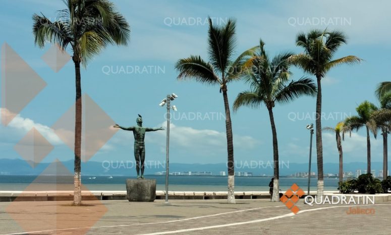 Problemáticas municipales y baja de turismo ahogan a Puerto Vallarta