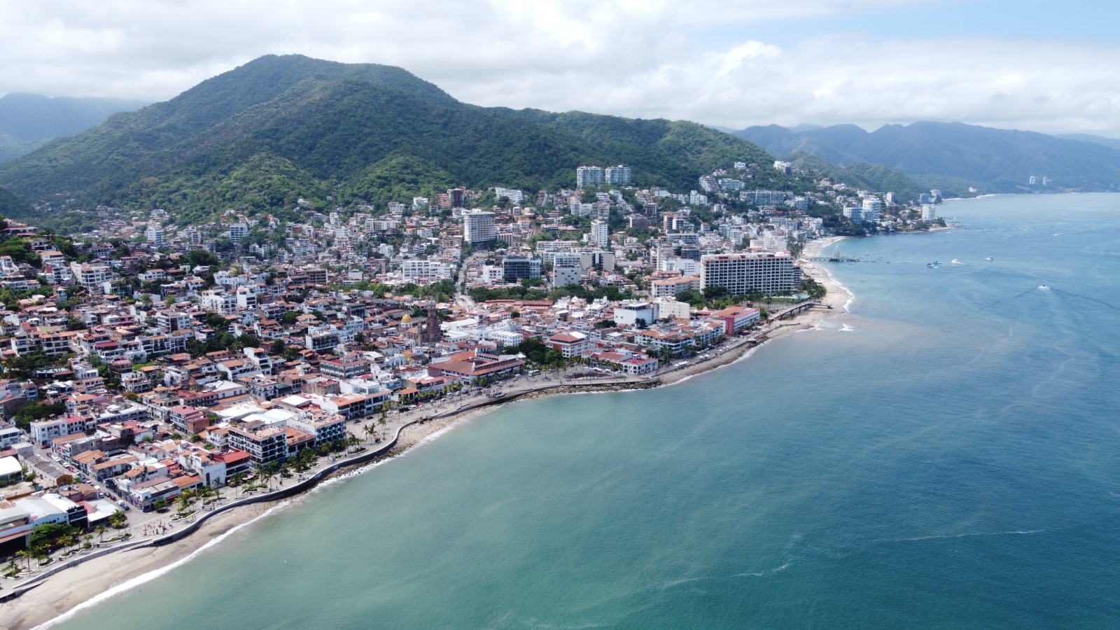 Vallarta compite otra vez en los Condé Nast Traveler Choice Awards 2024