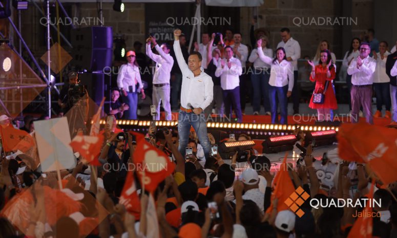 Ante más de 60 mil personas, Pablo Lemus cierra campaña metropolitana