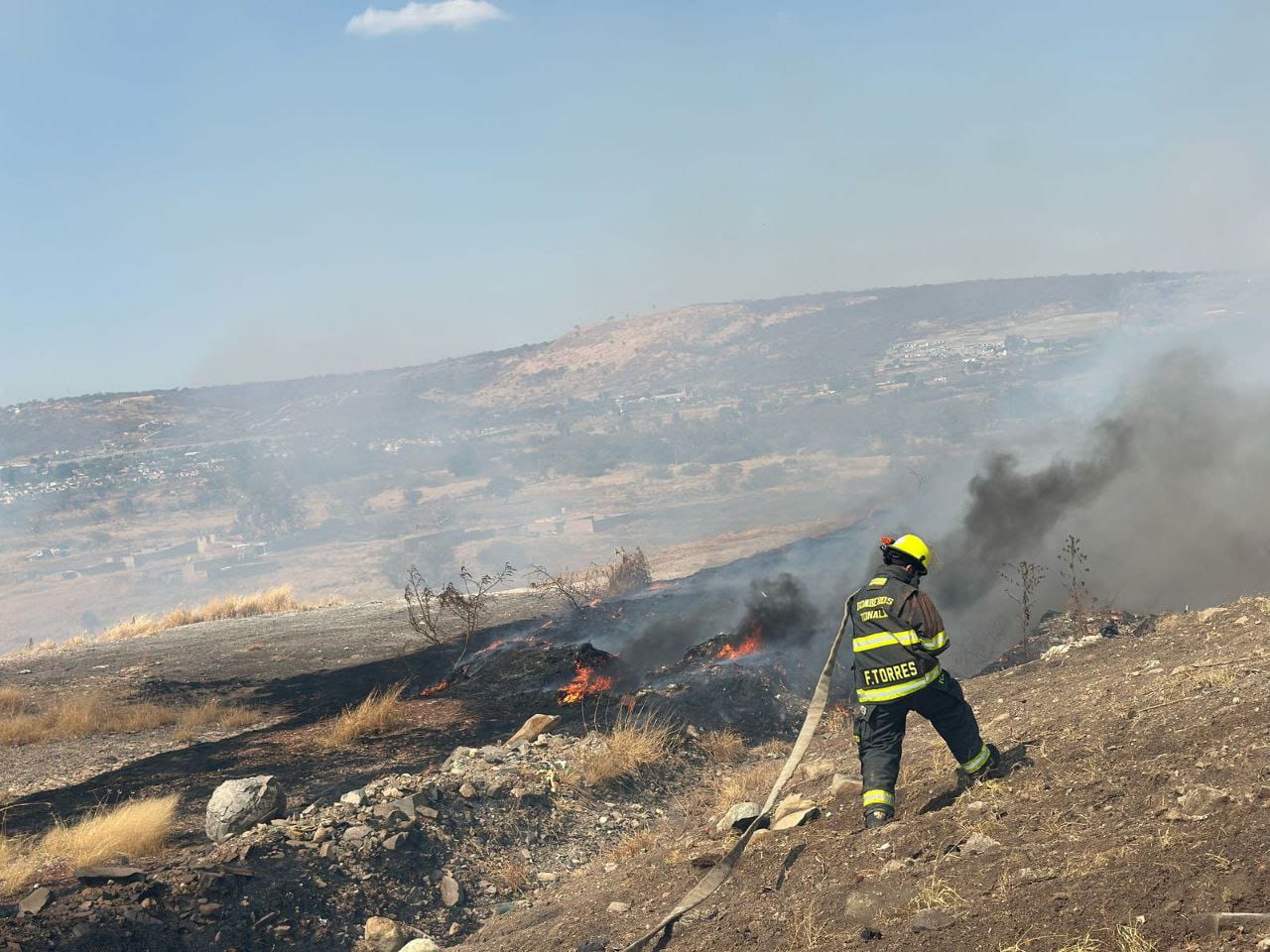 Activan Alerta Atmosférica por incendio en vertedero Los Laureles ...