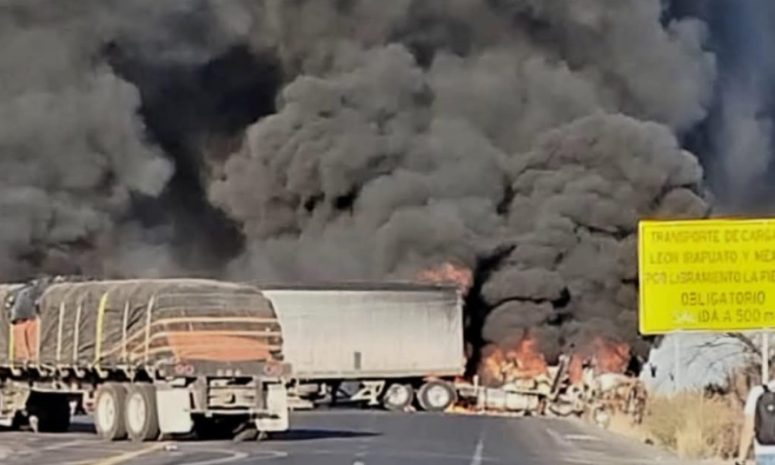 La Barca registra bloqueos carreteros tras hechos violentos en Michoacán