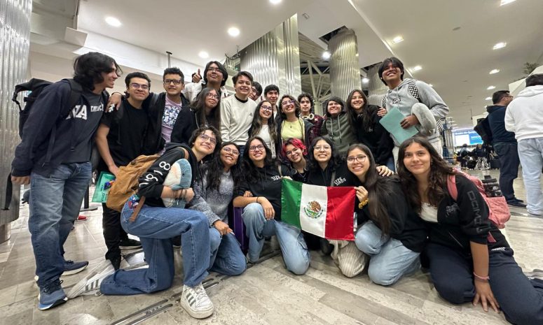 Arriban alumnos del Tec de Monterrey a EU para Campeonato de Robótica