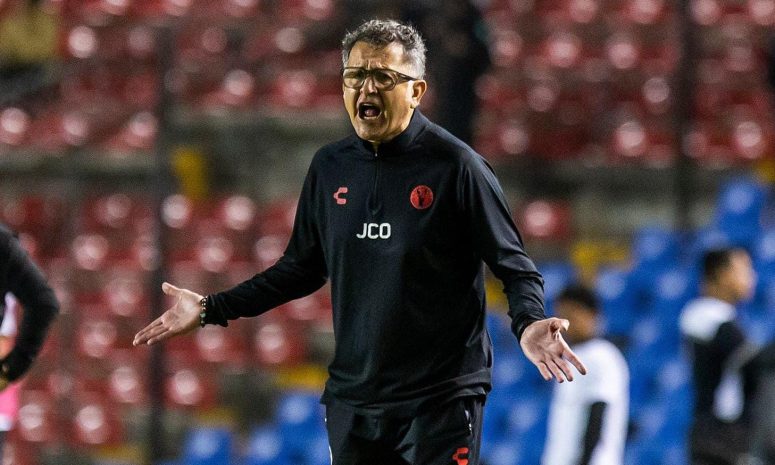 Osorio se suma a los candidatos para dirigir a Chivas
