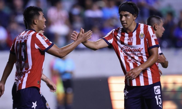 Triunfo de Chivas en pretemporada: 2-0 sobre Atlante