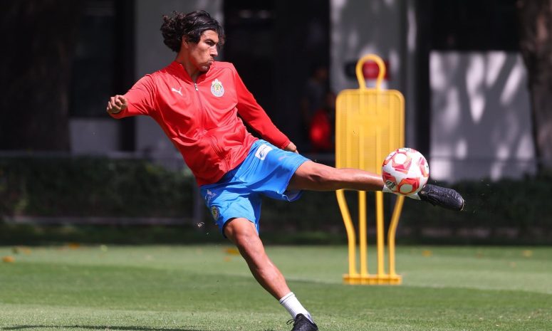 Chivas jugará su último partido de pretemporada ante Leones Negros