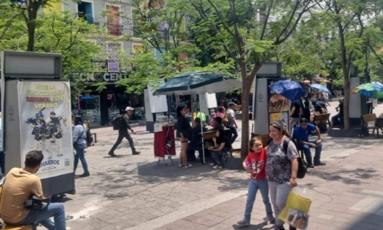 Por intervención, reubican a 33 boleros del Centro de Guadalajara