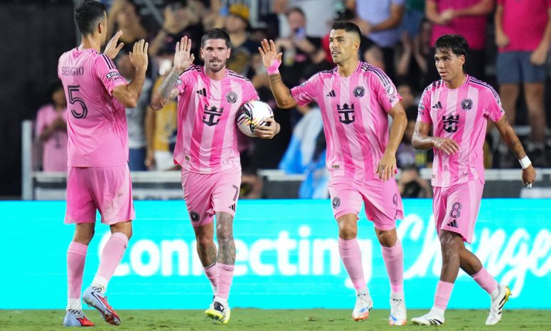 Sin Messi, Inter Miami avanza al remontar, golear y eliminar a Pumas