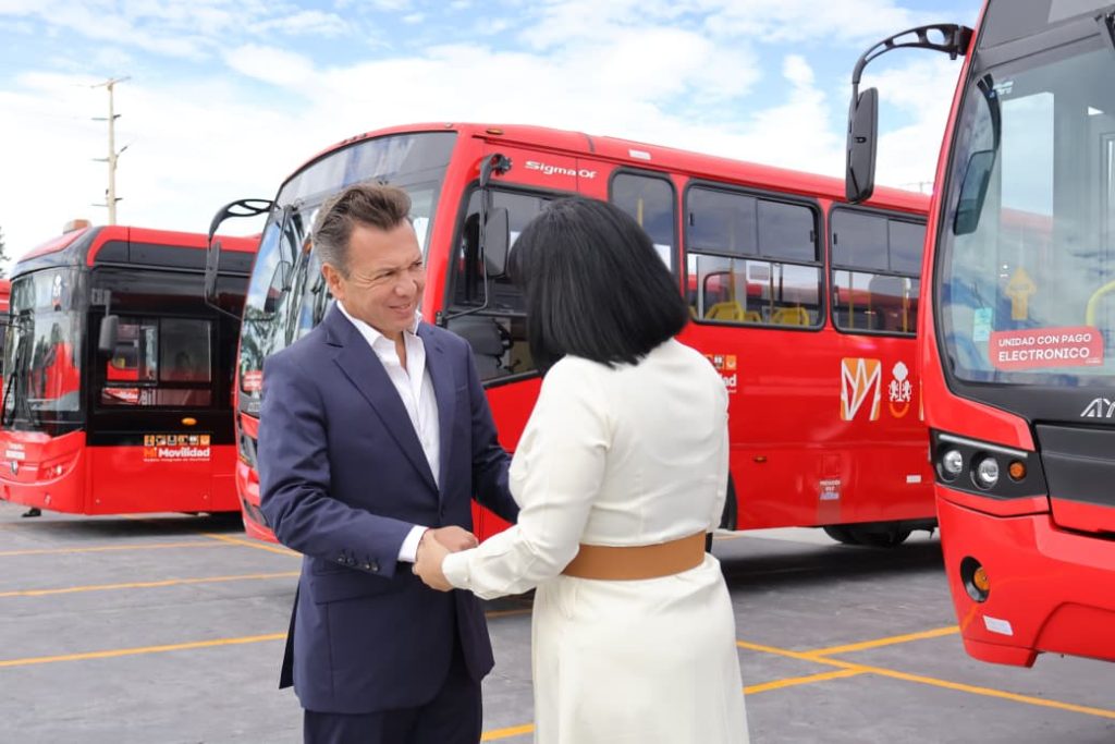Jalisco refuerza transporte público con 100 nuevas unidades para la ZMG ...