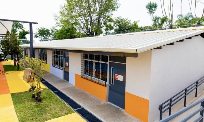 Renuevan 4 escuelas de Tlaquepaque, Zacoalco y Amacueca con 44 mdp