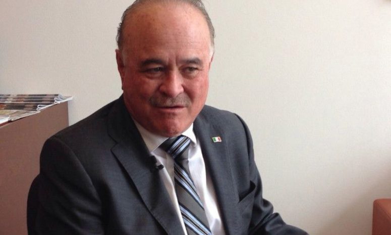Ernesto Ruffo regresa a Ensenada bajo arresto domiciliario 