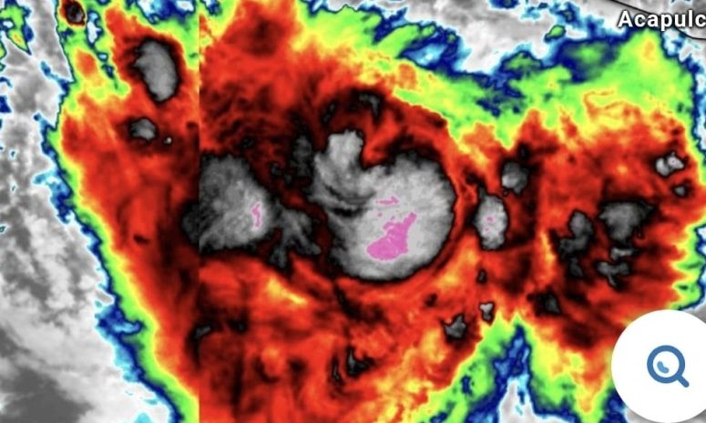Polo ya es huracán categoría 1 y se acerca a las costas de Jalisco