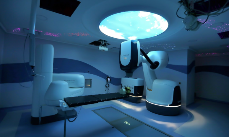 Amplía IMSS atención contra el cáncer con tecnología de alta precisión