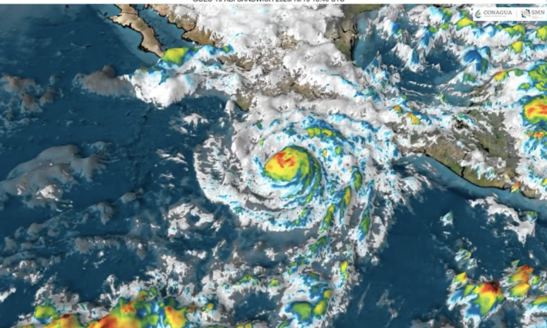 Huracán Trudy se debilitó a categoría 1 frente a costas de Acapulco