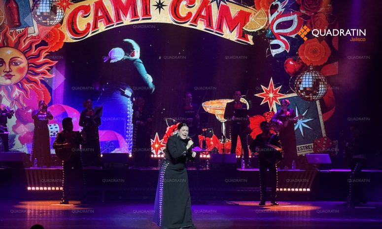 Anuncia Camila Fernández que está embarazada en su concierto en Guadalajara