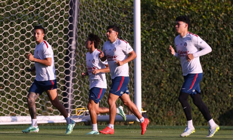 Chivas visita al Monterrey en un partido clave